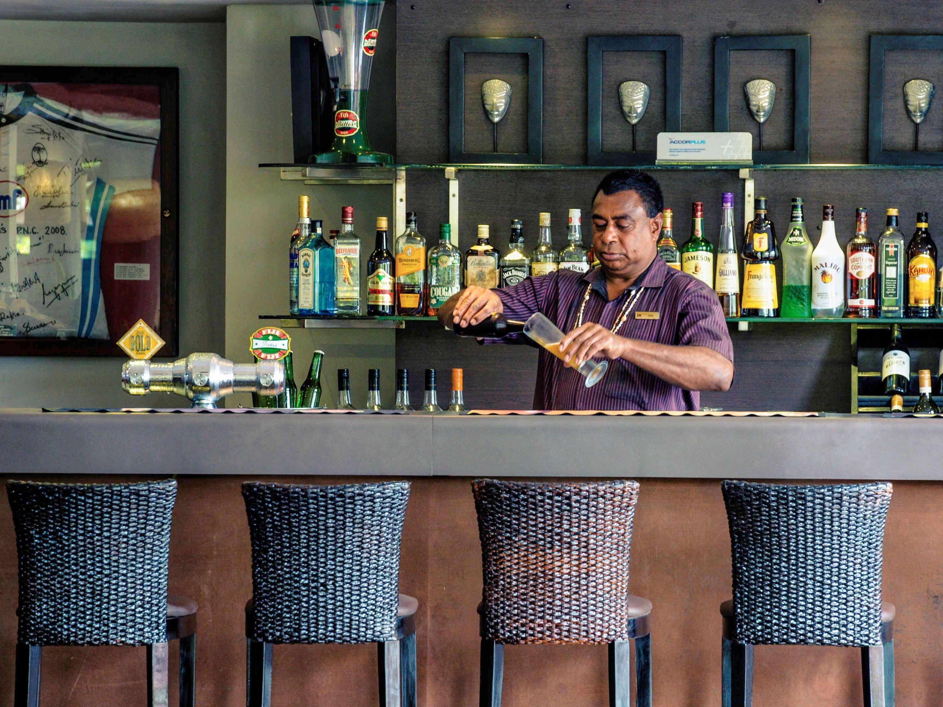 เมอร์เคียว นาดี Hotel ภายนอก รูปภาพ